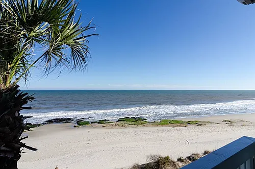 2102B Surfrider Ct Photo 1