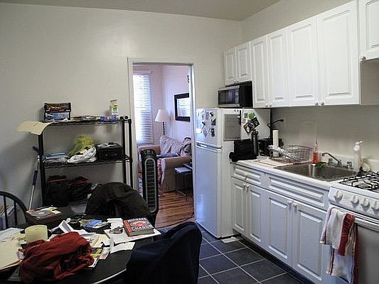 1st image of 215 Thompson St #21