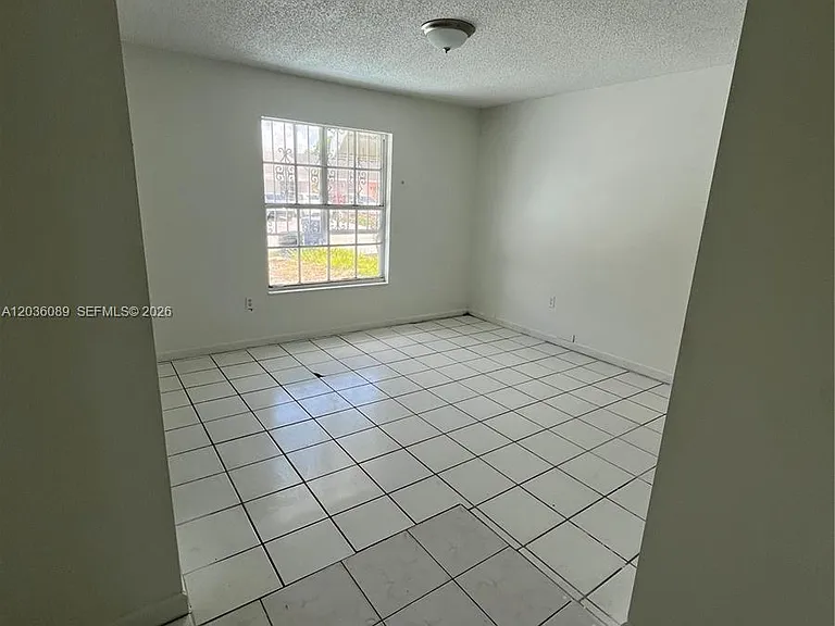 18705 NW 45th Ave #0 — Photo 5