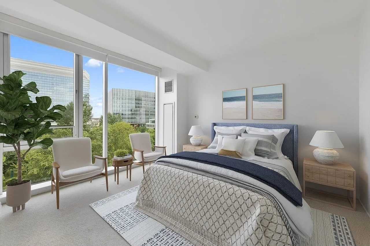 2 bed, 1.0 bath, 911 sqft, $3,850 — Photo 4