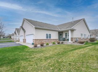 17863 Glasgow Way, Lakeville, MN 55044