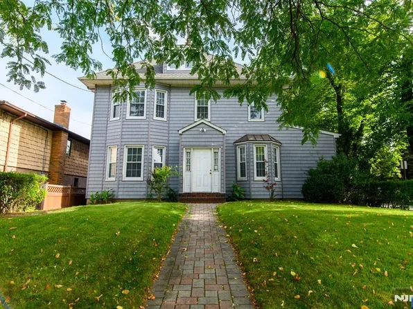 35 E Pierrepont Avenue, Rutherford, NJ 07070