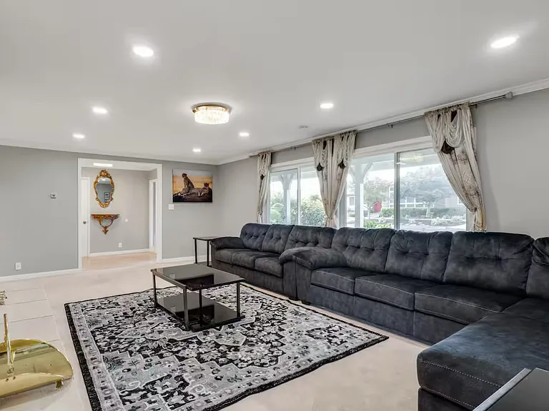 10420 Greenview Dr — Photo 15