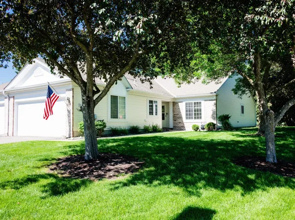 9349 Kimberly Ln N, Maple Grove, MN 55311