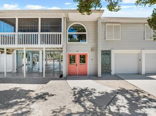 501 Key Royale Dr, Holmes Beach, FL 34217
