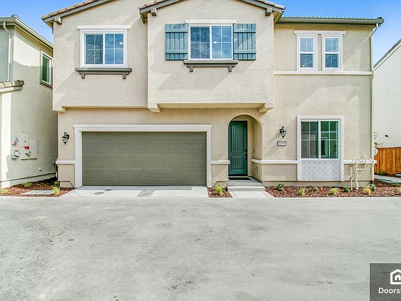 2nd image of 1649 Bronzewick Ln