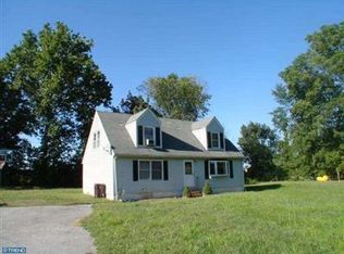 329 Old State Rd, New Castle, DE 19720