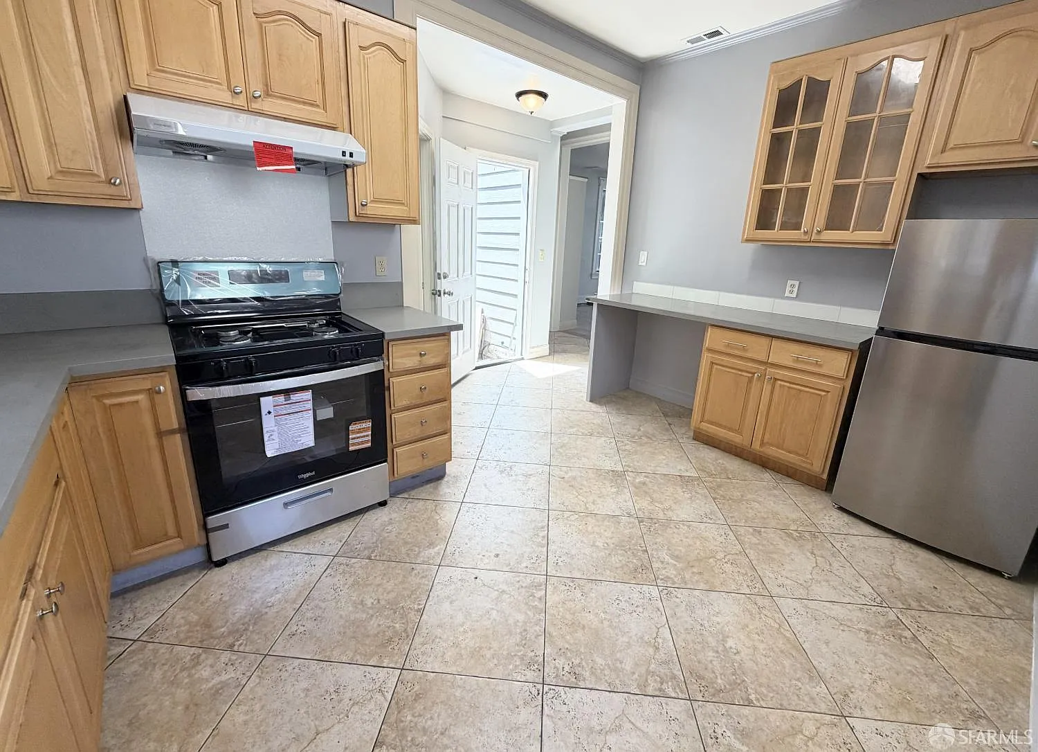 3 bed, 2.0 bath, 1500 sqft, $3,200 — Photo 1