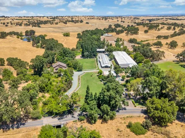 23303 E Buena Vista Rd, Clements, CA 95227