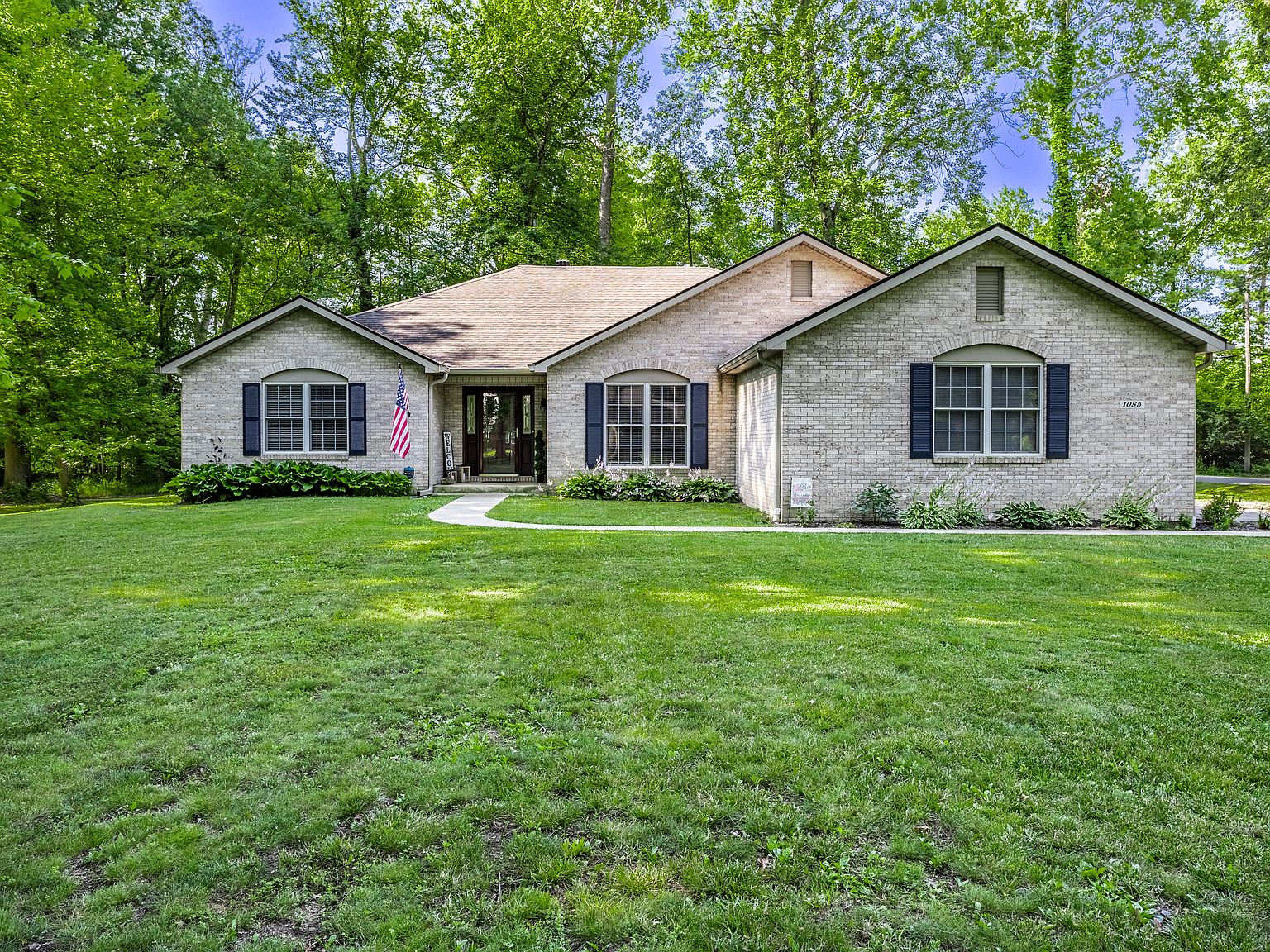 1085 Fleetwood Dr, Indianapolis, IN 46228 Zillow