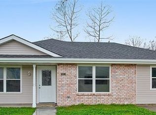 2728 Torres Dr, Saint Bernard, LA 70085