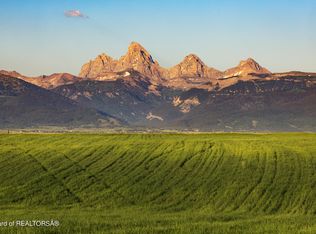 8821 W Ridge Rd, Tetonia, ID 83452