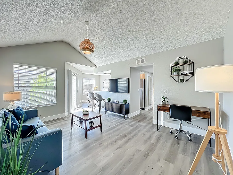 11562 Westwood Blvd #934