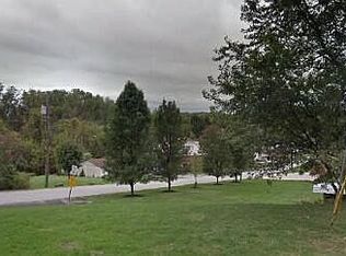 Midway Dr, Mc kees rocks, PA 15136