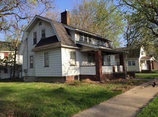 2718 N Sheridan Rd, Peoria, IL