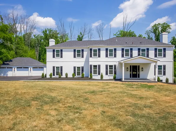 607 Golf Club Rd, Newtown Square, PA 19073
