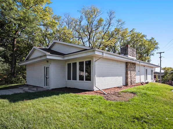 442 Baldie St, Ionia, MI 48846