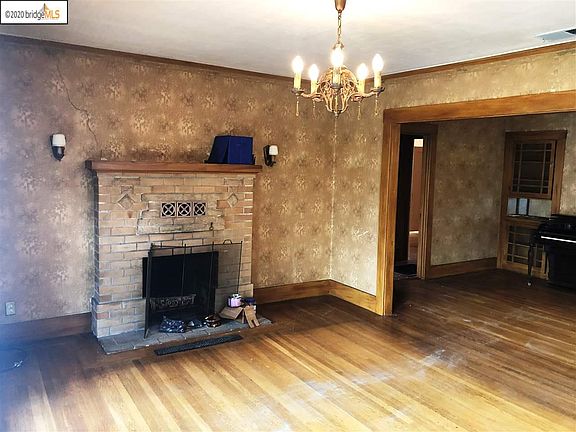 4th image of 1016 G St