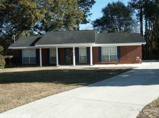 3036 Spanish Cove Dr N, Lillian, AL 36549