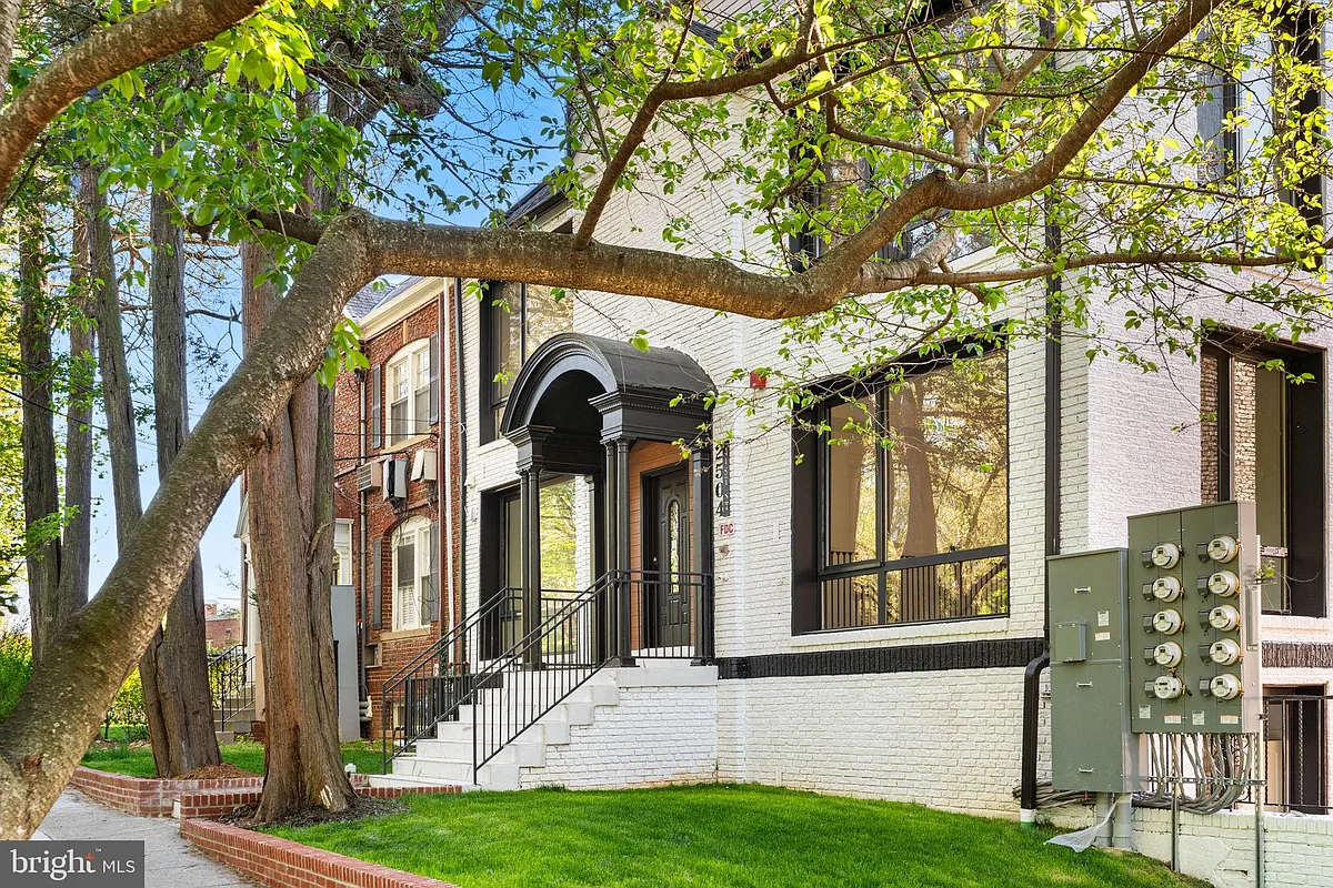 Building Photo - 2504 41st St NW #2
