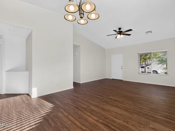 69 E CORAL BEAN Drive, San Tan Valley, AZ 85143