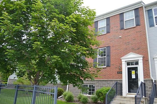 1st image of 15739 Foliage Ave