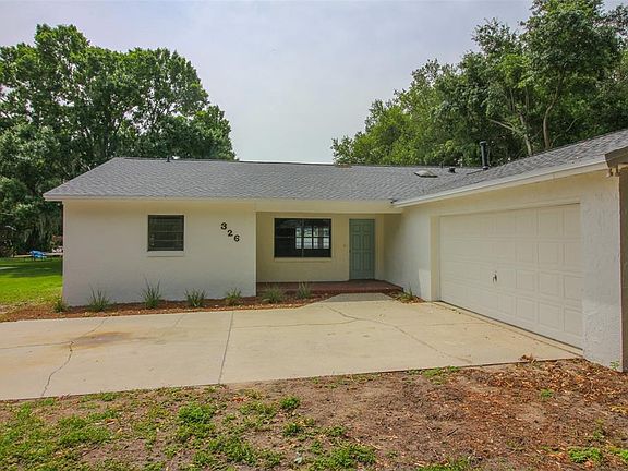 3rd image of 326 Overlook Dr
