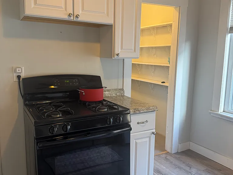 129 North St #1 — Photo 4