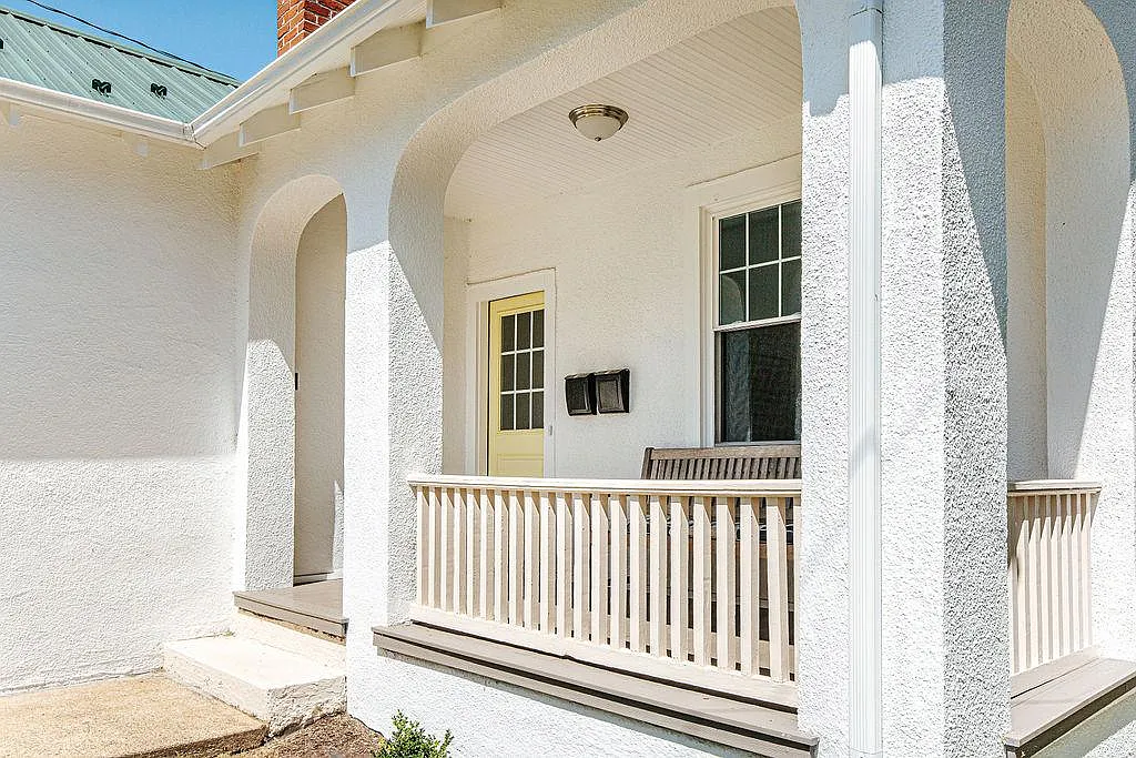 2 bed, 1509 sqft, $3,250 — Photo 2