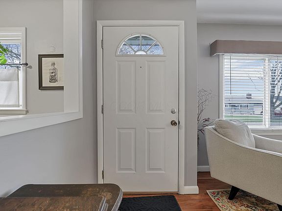 3rd image of 669 Josephine Ave