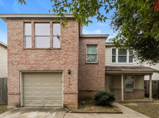 8434 Adams Hill Dr, San Antonio, TX 78227