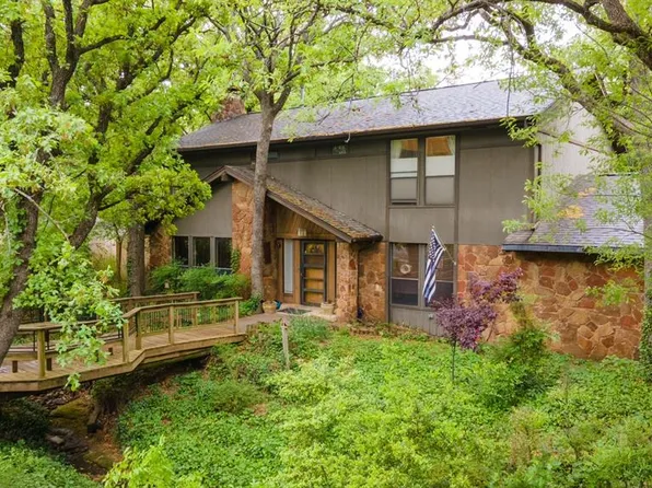 1712 Ridgecrest Rd, Edmond, OK 73013