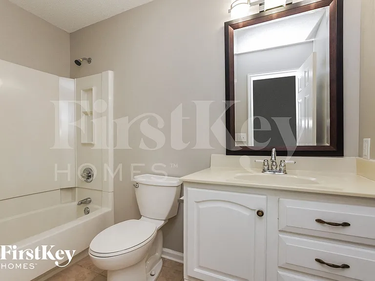 1703 Glenn Meade Dr — Photo 14