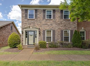 8960 Sawyer Brown Rd, Nashville, TN 37221