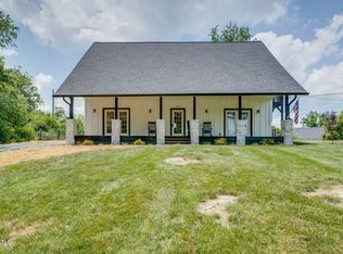 233 Rim Rock Rd, Kingsport, TN 37664