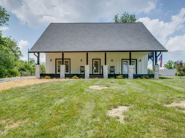233 Rim Rock Rd, Kingsport, TN 37664