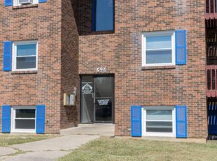 696 Gordon Smith Blvd APT 1, Hamilton, OH 45013