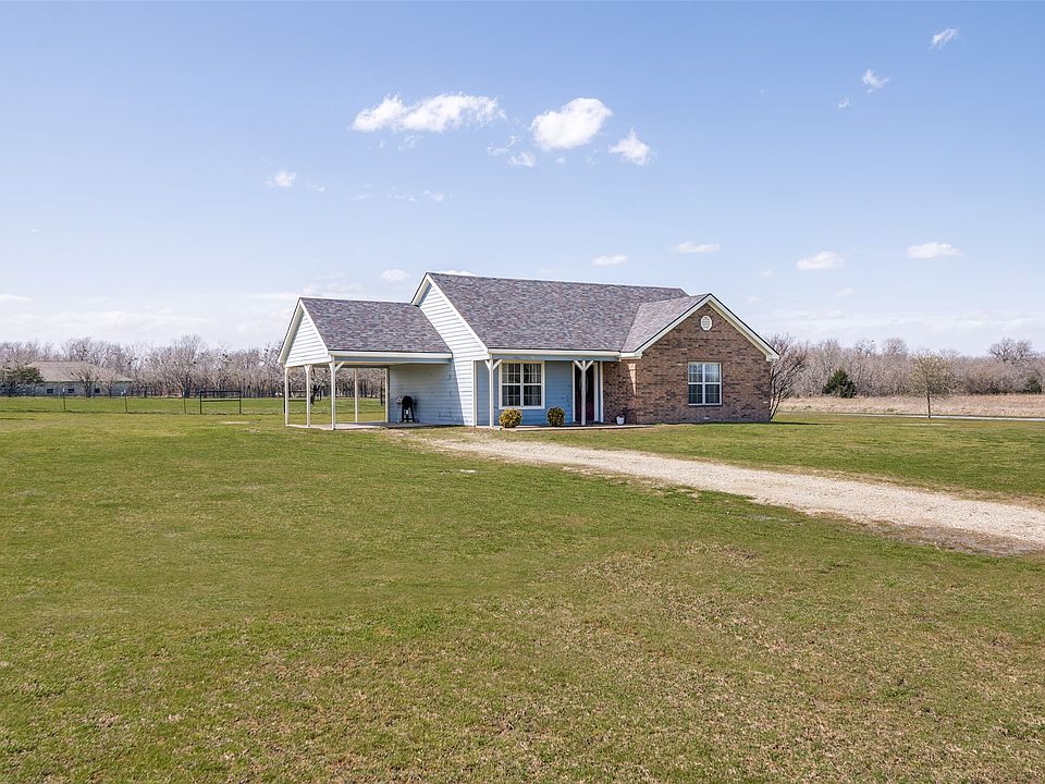 1st image of 5596 County Road 2592