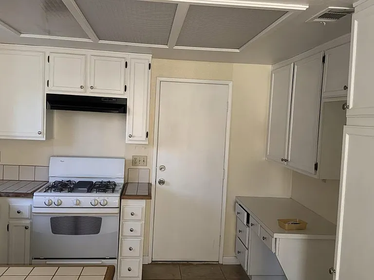29182 Murietta Rd — Photo 23