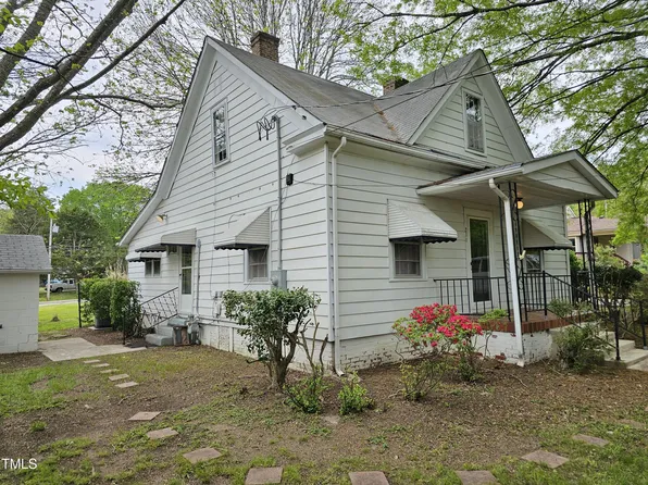 211 Page St, Morrisville, NC 27560
