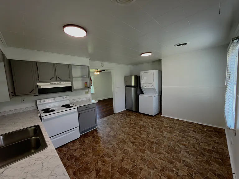103 Pelican Ln #A — Photo 4