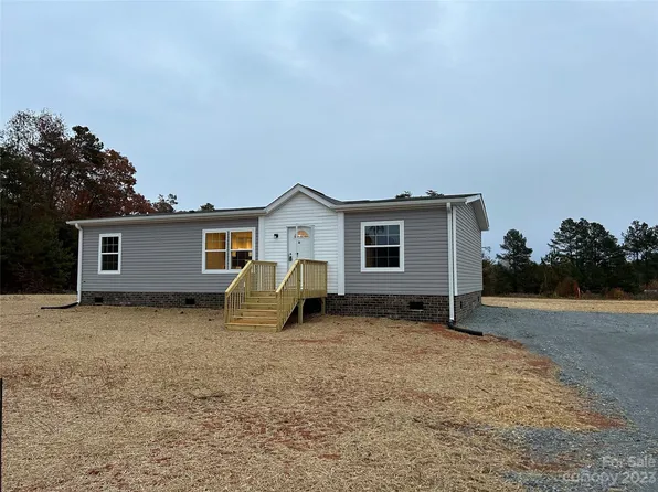 105 Ol Field Ct #28, Lawndale, NC 28090