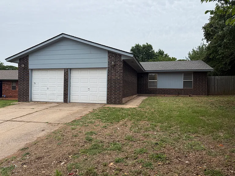 5020 Cinderella Dr — Photo 1