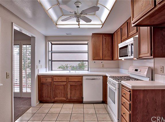 3rd image of 28501 Pacheco