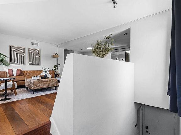 5th image of 929 Jamacha Rd Unit D