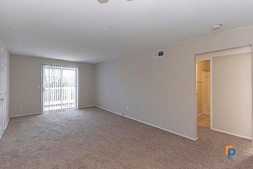 1st image of 1210 Missouri Ct APT 121