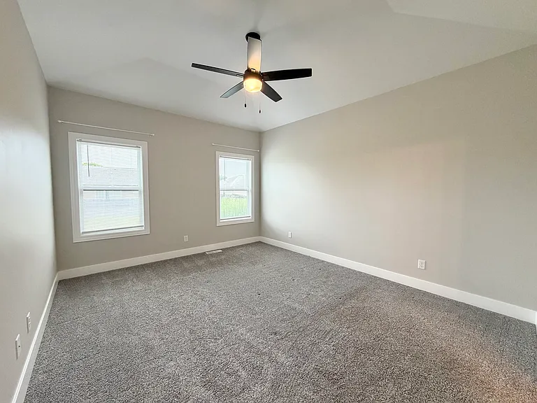 4101 Westgate Dr — Photo 10