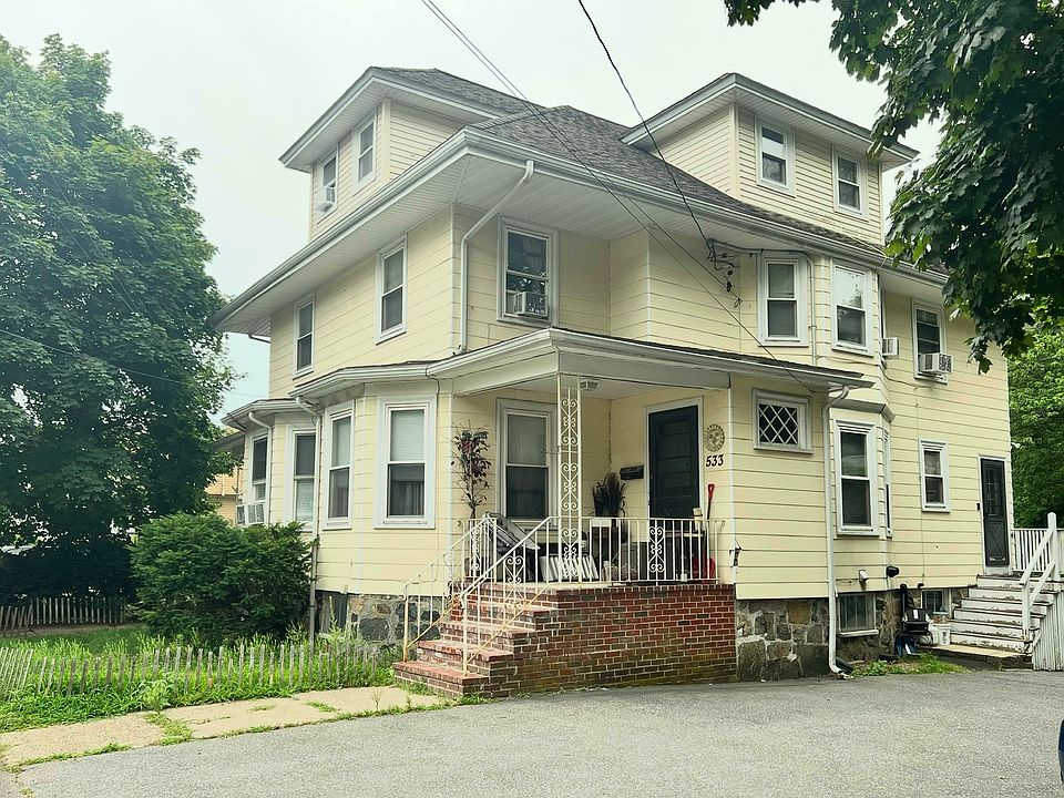 1st image of 533-539 Main St #533