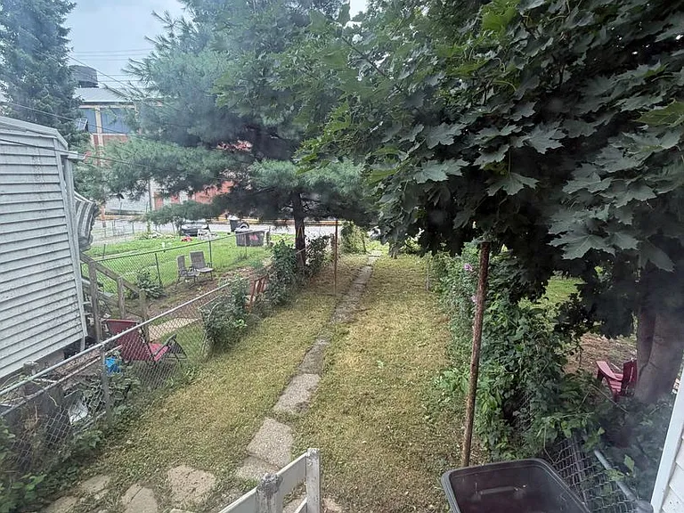 420 Valley Rd — Photo 15