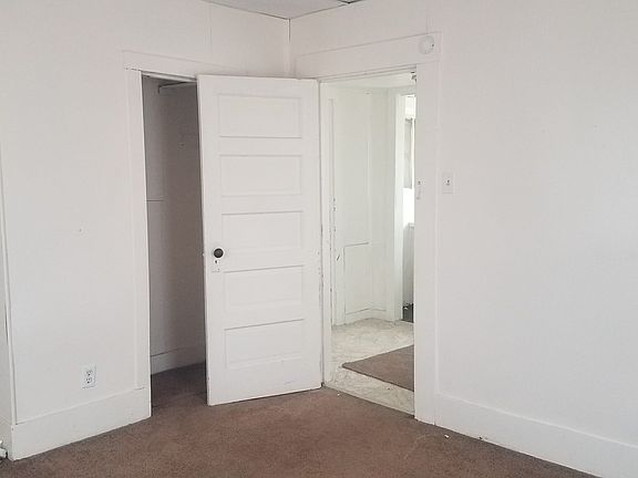 5th image of 26 N California Ave